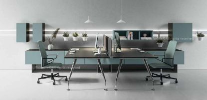 Composizione ufficio con due scrivanie in MDF rivestito melaminico nero opaco, struttura in tubolare metallico conico verniciato bianco o antracite semilucido, piedini cromati e mobili contenitori portanti con ante disponibili in bianco, Noce Maroncelli, Rovere Scuro, Giallo Mango, Blu Atlantic o Verde Marino.
