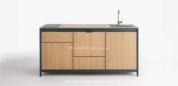 Immagine di Modulo cucina con piano induzione e lavello