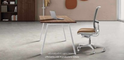Immagine di Scrivania gamba inclinata L.180