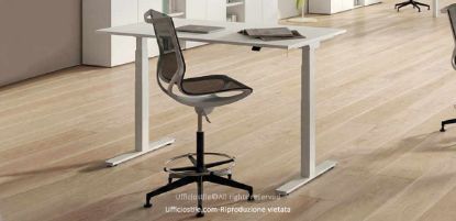 Immagine di Scrivania cm. 140 elevabile in altezza (h. 126,5 max)