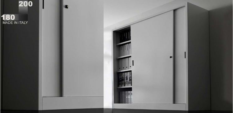 Immagine di Armadio metallo cm. 180 x 60 x 200 (H)