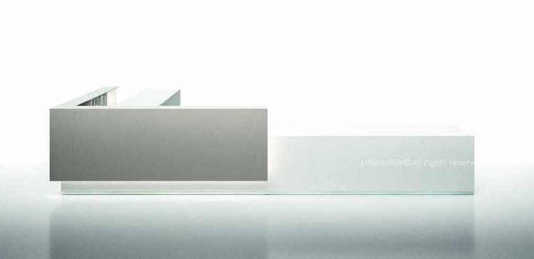 Immagine di Bancone reception angolare con led