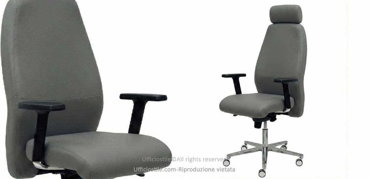 Poltrona direzionale Linea Marten con braccioli 3D, schienale regolabile in altezza, meccanismo sincronizzato sedile-schienale, base a 5 razze in alluminio lucido con ruote e rivestimento tecnico.