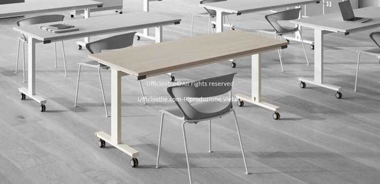 Picture for category Folding desks on castors