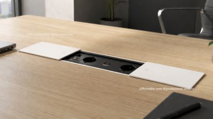 Picture of Desk In Slide