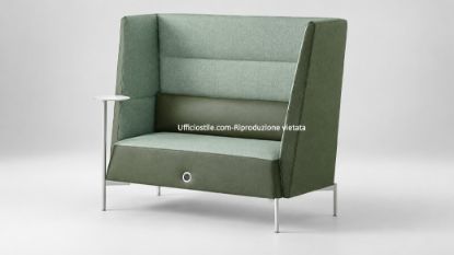 Divanetto attesa acustico Ufficiostile con schienale alto, dotato di doppia presa USB, tavolino rotante e cuscino lombare, codice prodotto ITDIKKEN11.