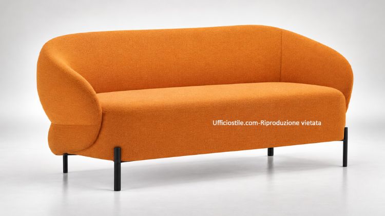 Divano Juke a 2 posti da 170 cm per aree attesa e lounge ufficio, con struttura a colonna in doppio tubolare metallico, piedini in plastica PE antigraffio neri, sedile e schienale imbottiti con resine espanse indeformabili a doppia densità e rivestimento in poliestere FR Trevira CS.