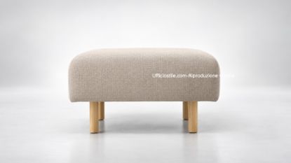 Pouf da 82 cm con interni in legno, imbottitura in poliuretano espanso, struttura in acciaio verniciato bianco, piedini in rovere e rivestimento in poliestere Trevira CS®.