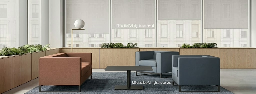 Lobby hotel con reception su misura e lounge seating