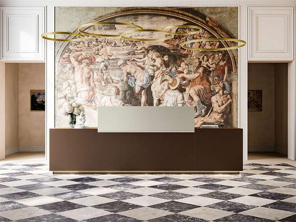 Reception desk su misura con superfici in HPL e Fenix