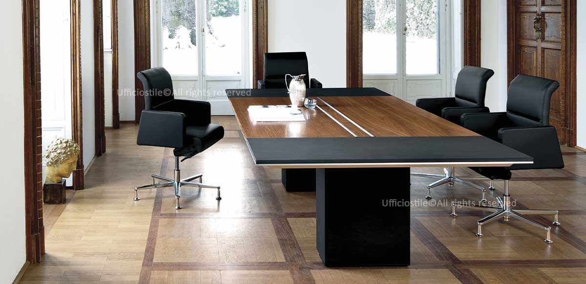 Tavolo riunioni cm 240 con terminali in pelle