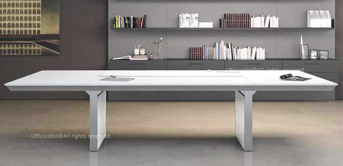 Tavolo riunioni laccato cm. 320