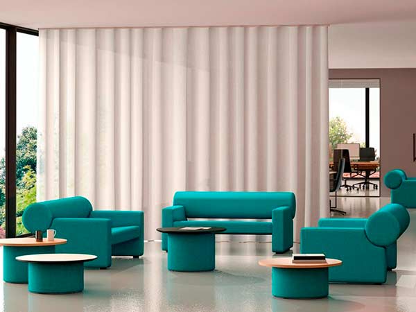 Materiali tecnici e configurazioni modulari per arredi acustici