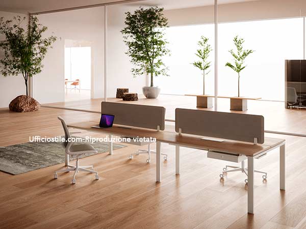 Accessori base per bench: passacavi e schermi divisori