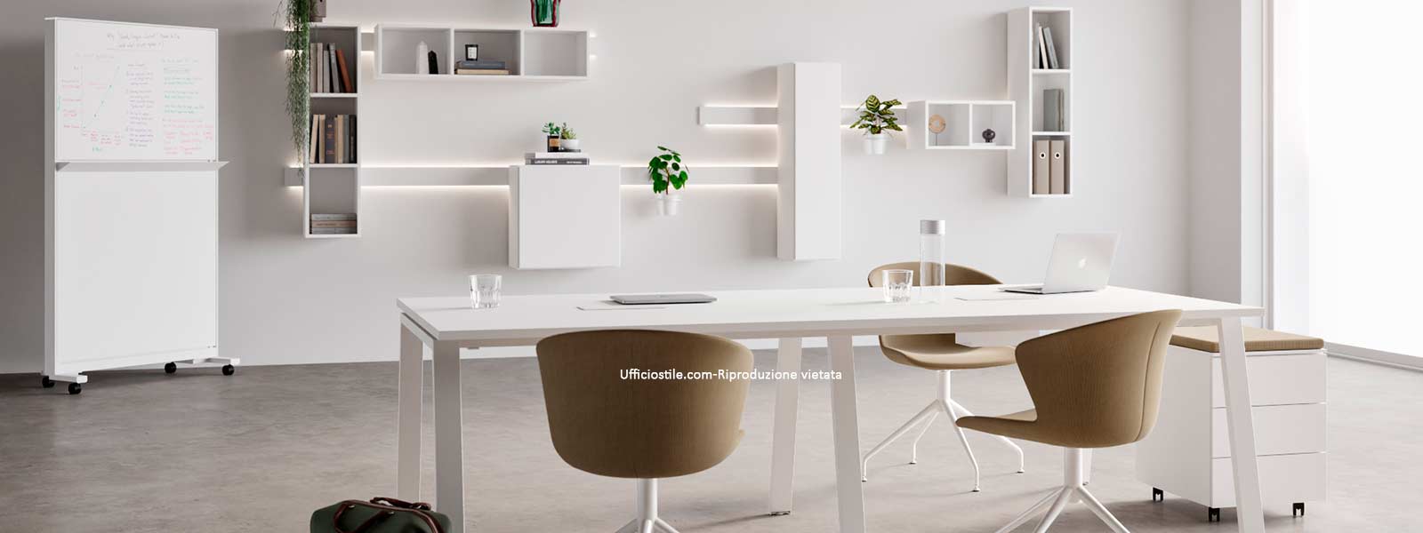 Bench condivisi per open space e team operativi in rapida crescita