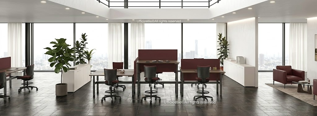 Scrivania regolabile in altezza in ufficio direzionale