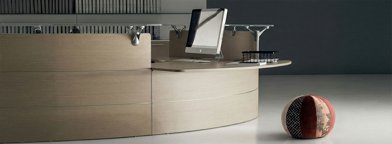 Postazioni front office multiple in open space