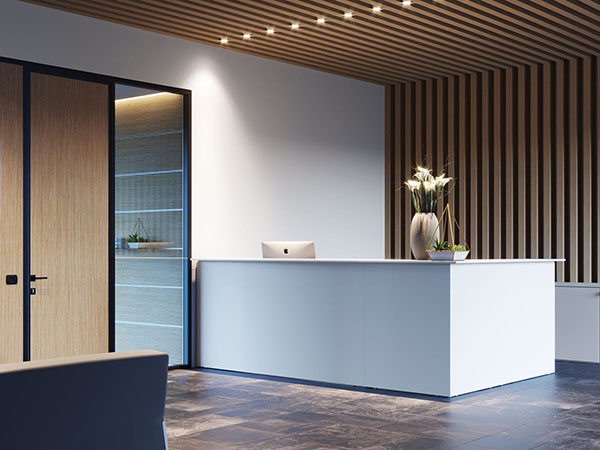 Configurazioni tipiche di postazioni front office in reception e studi