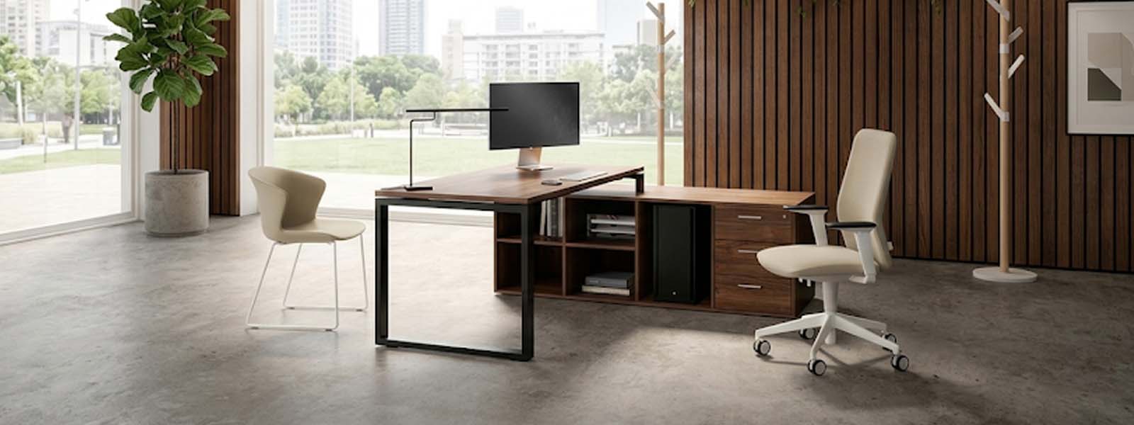 Scrivania angolare per ergonomia