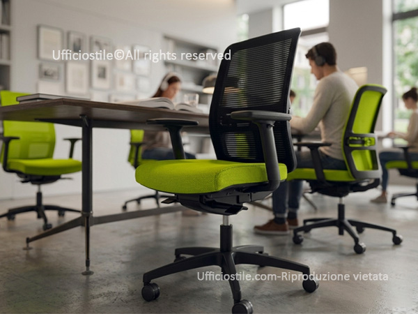 Sedute ergonomiche per uso continuativo in biblioteca universitaria